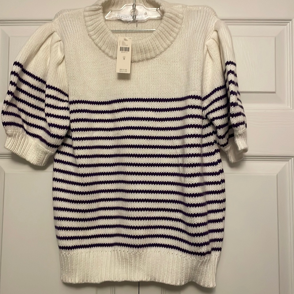 English factory short sleeve sweater. Ivory and purple stripe. Size medium. NWT.